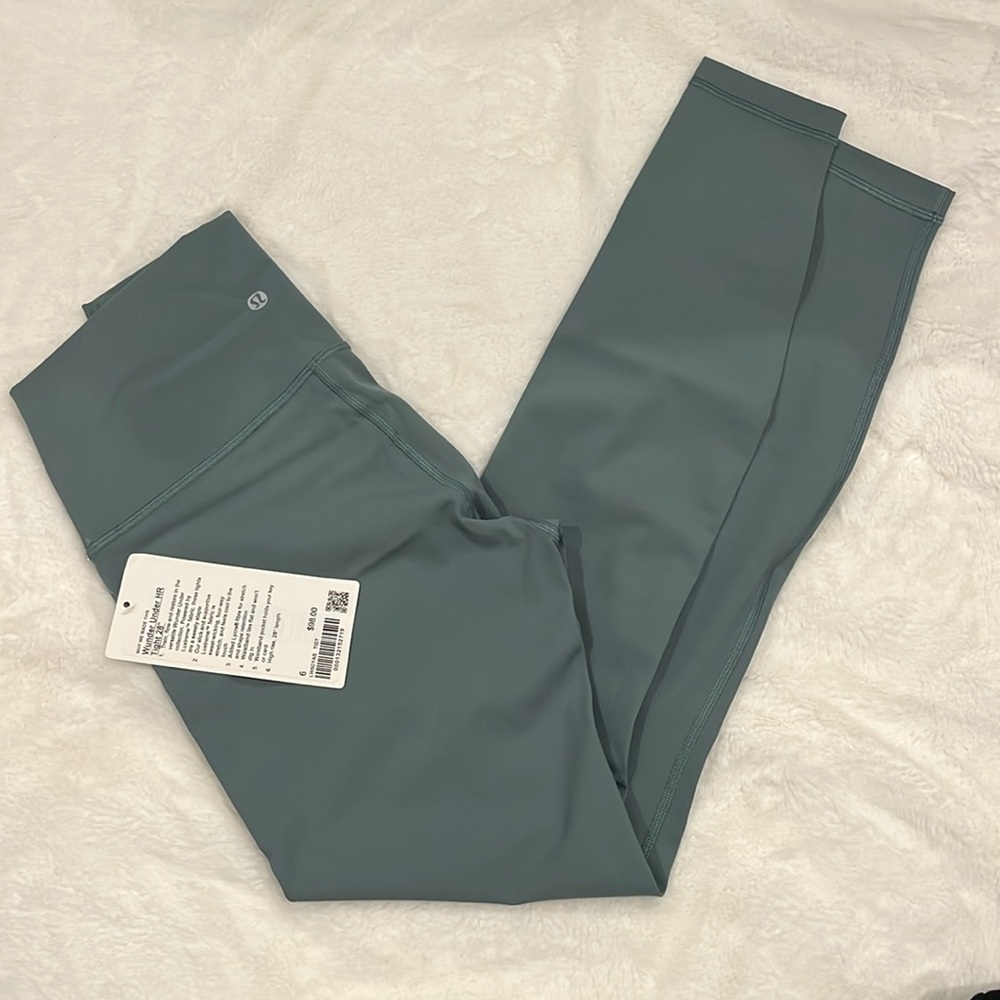 Lululemon leggings